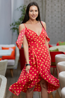 Красное платье в горошек Look Russian со скидкой